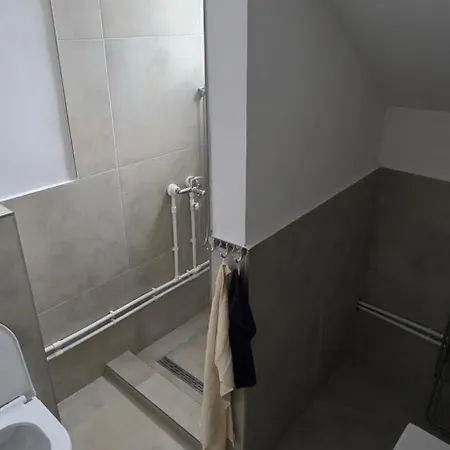 公寓 Pansion Mima Ni